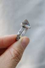 Load image into Gallery viewer, Shark Tooth Stacker Ring SIZE: 9
